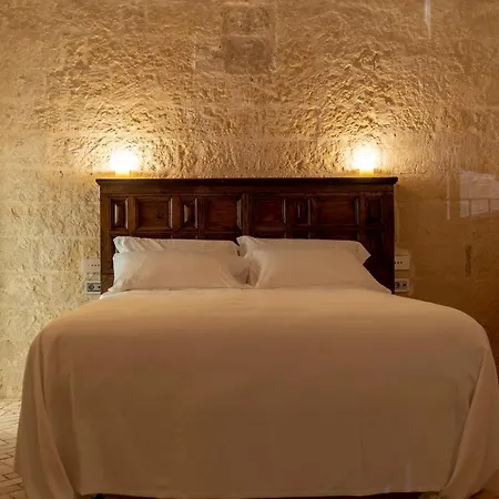 Sextantio Le Grotte Della Civita Matera