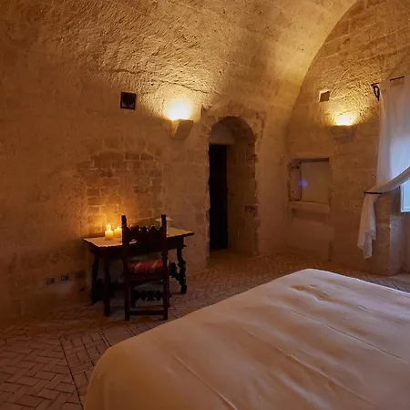 Szálloda Sextantio Le Grotte Della Civita Matera