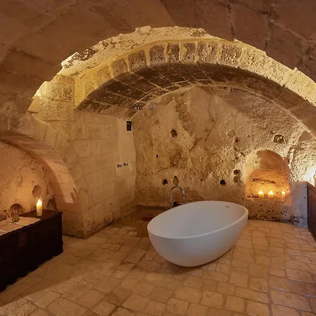 Sextantio Le Grotte Della Civita 4*