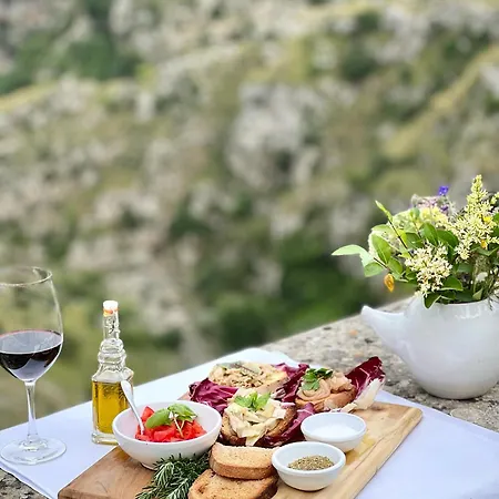 Sextantio Le Grotte Della Civita Szálloda 4*