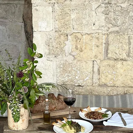 Hotel Sextantio Le Grotte Della Civita