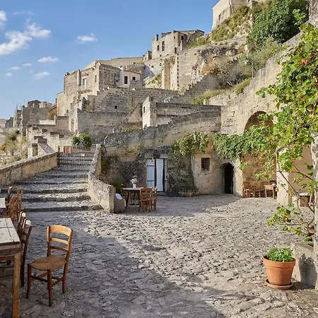 Sextantio Le Grotte Della Civita Ματέρα