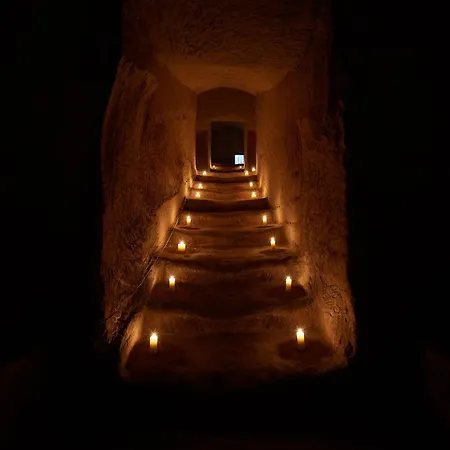 Sextantio Le Grotte Della Civita Szálloda 4*