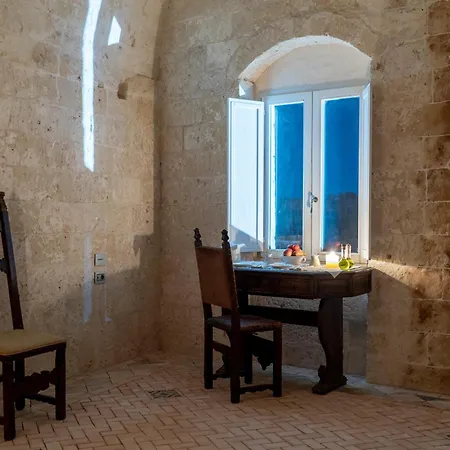 Szálloda Sextantio Le Grotte Della Civita Matera