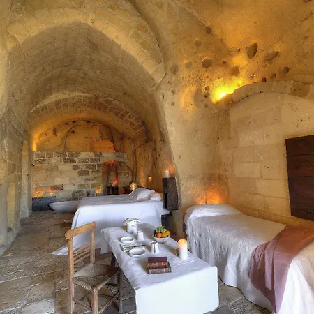 Sextantio Le Grotte Della Civita Hotel Matera