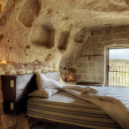 Hotel Sextantio Le Grotte Della Civita 4*