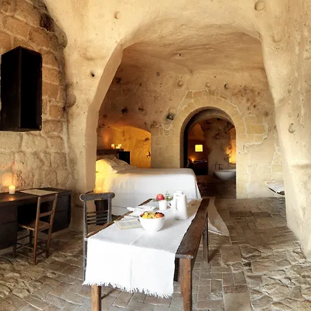 Sextantio Le Grotte Della Civita Hotel Matera