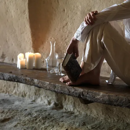 Hotel Sextantio Le Grotte Della Civita Matera