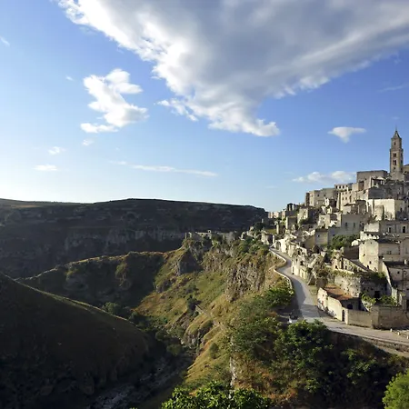 Sextantio Le Grotte Della Civita Hotel Matera