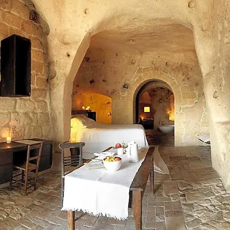 Sextantio Le Grotte Della Civita 4* Matera