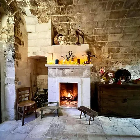 Hotel Sextantio Le Grotte Della Civita 4*