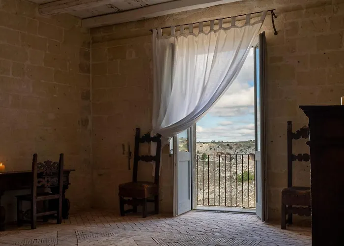 Hotel Sextantio Le Grotte Della Civita 4*