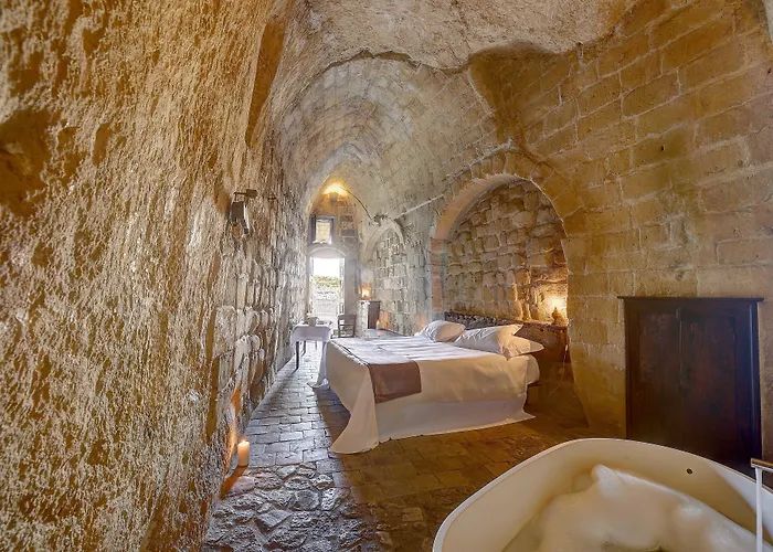 Sextantio Le Grotte Della Civita 4*