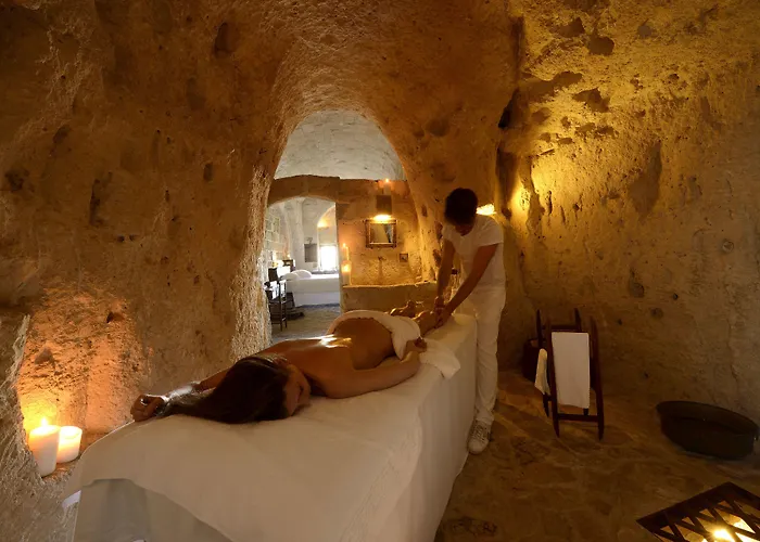 Sextantio Le Grotte Della Civita Hotel