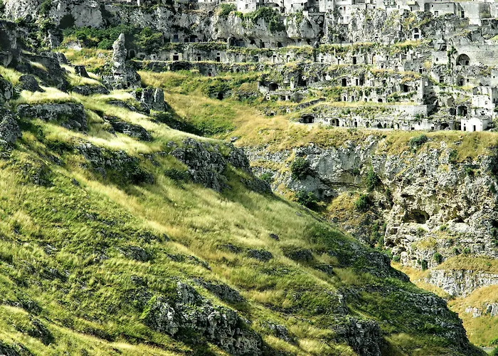 Sextantio Le Grotte Della Civita 4*