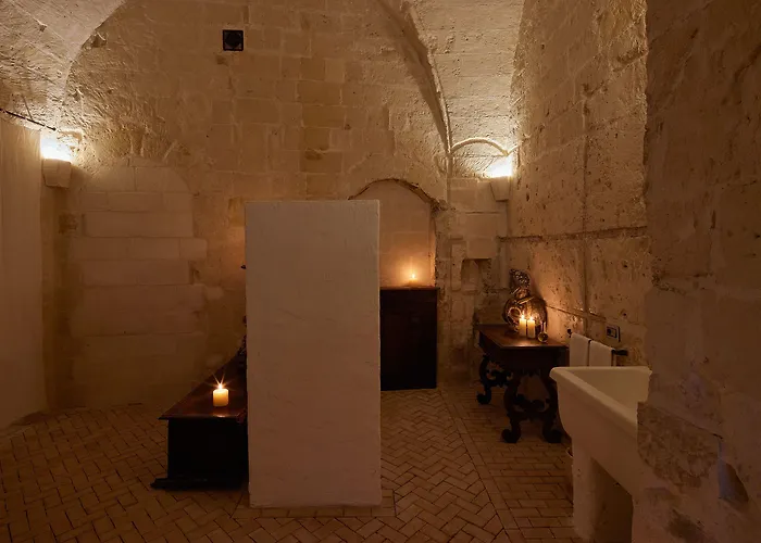 Sextantio Le Grotte Della Civita Hotel 4*